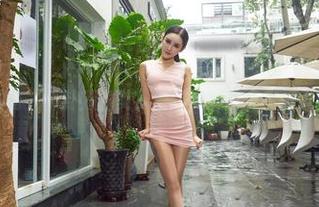 想拥有一个卦师的美？爱丝免费写真恭候大驾！
