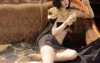 罗莎莉亚作品集：Byoru教你如何优雅地摆出“无意”的姿态