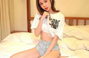 Feilin嗲囡囡 – SiByl李思宁学妹的最新美图：谁说学姐不能被学妹们逆袭？