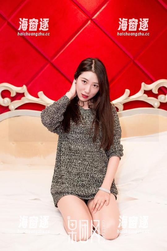 GIRLT果团网 - 假装正经在线，莫雅琪校服合集带你穿越校园的各类奇葩瞬间！