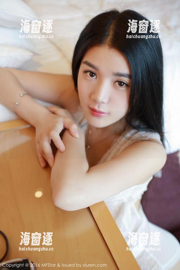 MFStar模范学院 - 陈怡曼·夏天：别指望我们有任何圣光，这图集才透露真实的热情。