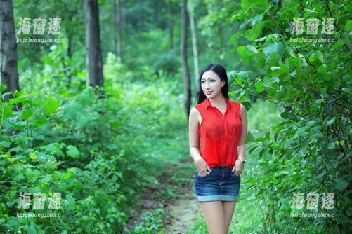TuiGirl推女郎 - 又来了！林清儿的新灰丝美图，快跟上更新的节奏。