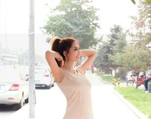 TuiGirl推女郎 – 大家都在拍护士，梁棋棋却用小细节讲述了一段图集故事。