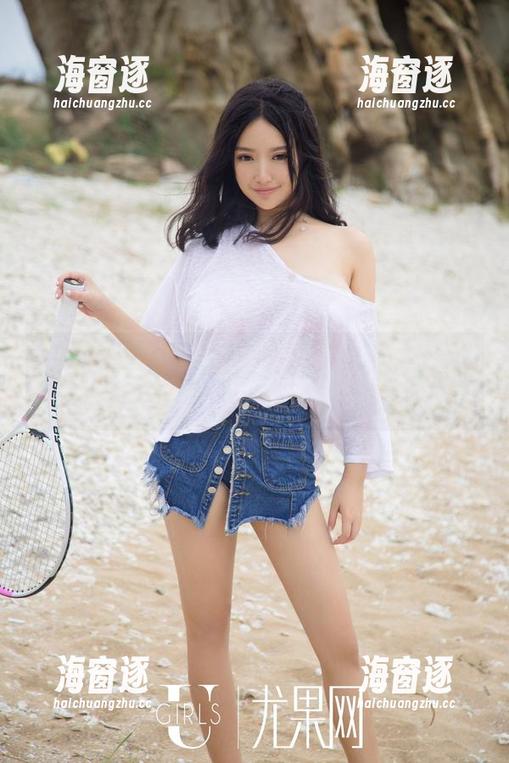 UGirls尤果网 - 芊小童最新力作：JK写真，不止于校服的风情