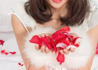 UGirls尤果网 – 萌琪琪来一波私拍，秘书角色演绎得挺到位，真是让我多想了几下。