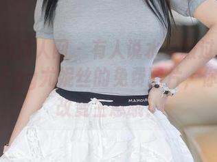 Xiuren秀人网 – 有人说水手服过时了？来看看Egg尤妮丝的免费图片，你可能会改变主意哦！