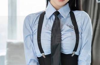 Xiuren秀人网 – 曦宝儿的高跟鞋套图，走在街头的自恋剧场