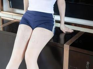 Xiuren秀人网 – 朱可人貌似只为美脚而生？好吧，继续欣赏吧。
