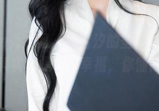 Xiuren秀人网 – 李若汐的圣诞合集，免费其实也是一种幸福，你懂得。