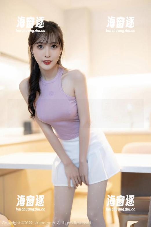 Xiuren秀人网 - 夏天图包就在这里，林文文依旧是那个无所事事的幸运儿。
