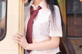 Xiuren秀人网 – “圣诞”魔法降临，柚柚小奶瓶的图集别样可爱。