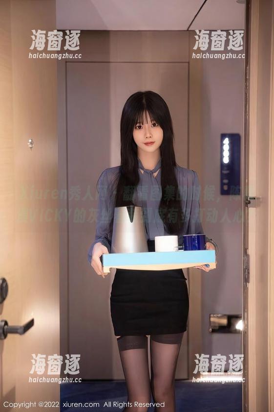 Xiuren秀人网 - 翻看图集的时候，陈雅漫VICKY的灰丝着装到底有多打动人心？