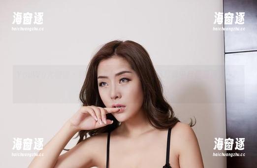 YouWu尤物馆 - 韩冰冰儿长腿发威，高清写真中自信满满，一秒判断优雅的标准。
