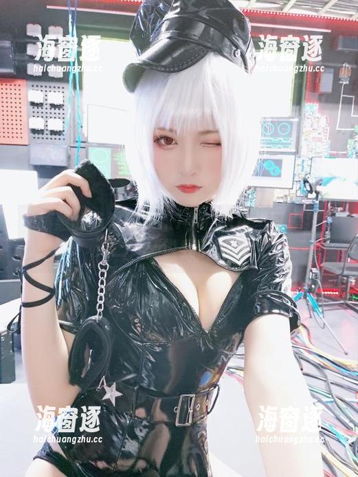 加藤惠的造型在Yuki亭的图包里可是独一无二，别说我说的哦。