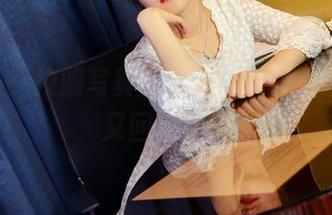 pans – 校服写真：小鱼的青涩时代是否又回来了？