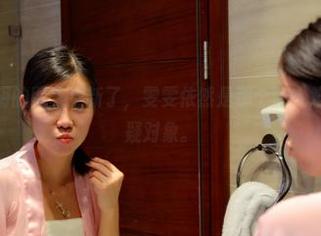 pans – 透明的图集更新了，雯雯依然是那个让人难以忘怀的存疑对象。