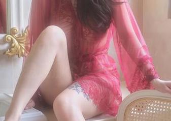 每一幅wuyo(우요)的浴室原图，竟让我想起那个早上的冲动