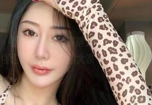 微密圈 – 看！不爱笑的赛琳又来了，5.20付费美图图包，穷奔跑中的大家一定要珍惜！