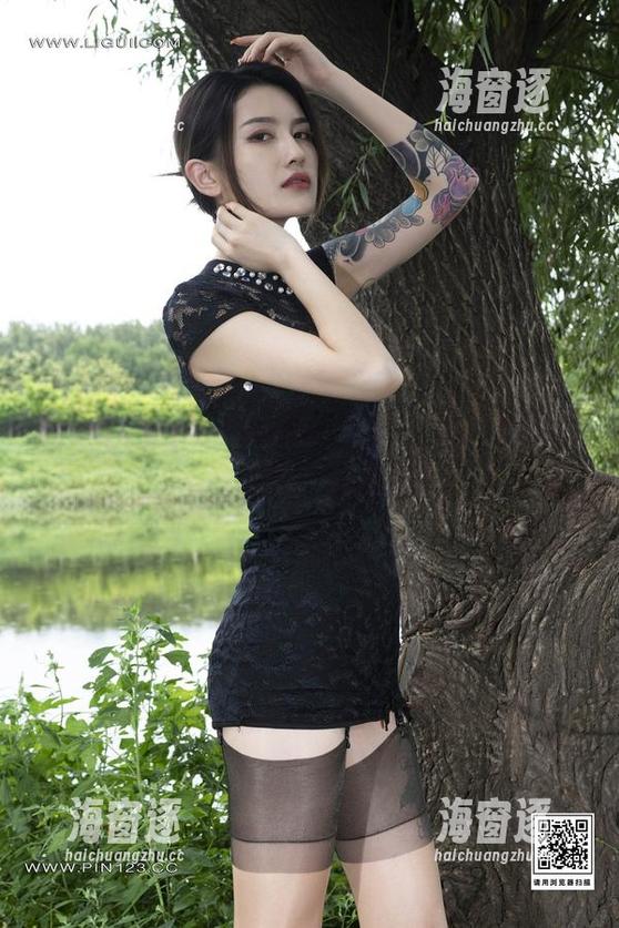 丽柜 - 凌凌的高清图册里，每套衣服都是“有故事”的那种！