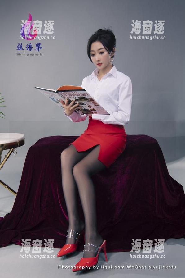 丽柜 - 晴晴毛衣写真，打破壁纸界限的小清新