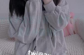 二阶堂宅绘子白色写真，看的不只是一幕，是某种意味的交集