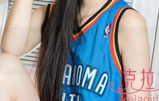克拉女神 – 妮子的户外写真集再次更新：风就这样轻轻抚过，妩媚不过尔尔？
