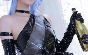 北哥完全OK浪起来了，红光魅魔作品集里来的都是精华！