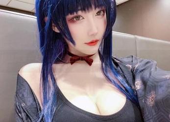 短裙再来一片：啾小妍Deer的写真定制，貌似不简单。