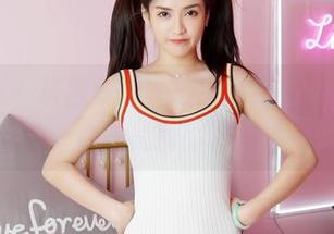 嗲囡囡 – 灰丝套图，流氓小巫女给你意想不到的…也许是那暗藏的小心思？