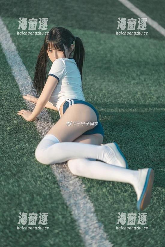 失眠小宁 失眠小宁:今天的甘雨原图也是我自嗨的一部分