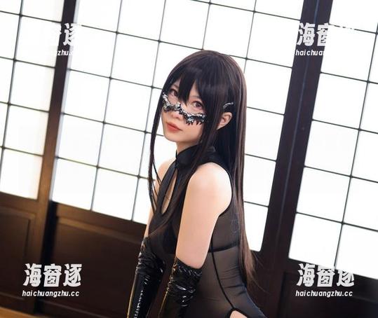 看妖少you1穿婚纱，确实原图里的每一个角度都很绝，拍得真不赖，真心说，值得一赞。