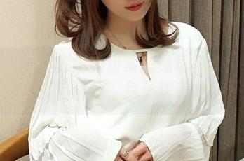 精选小女巫露娜的粉紫兔兔写真集：看这脆弱兔耳直逼满分，兔子逆袭计划开启！