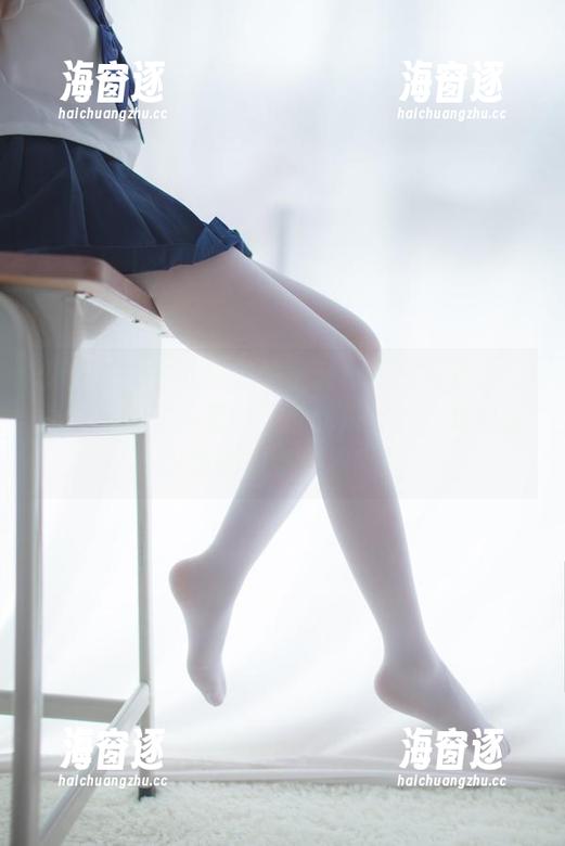少女秩序 - 教室里的小葵：这张写真又让我想到什么来着……挑战来临了，我们是卫报的凶猛学霸吗？