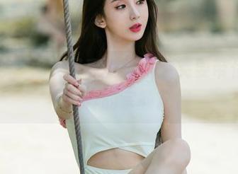 尤果网 – 修女写真更新，笑笑要带你见识不一样的宗教风情