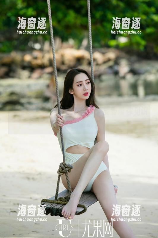 尤果网 - 修女写真更新，笑笑要带你见识不一样的宗教风情