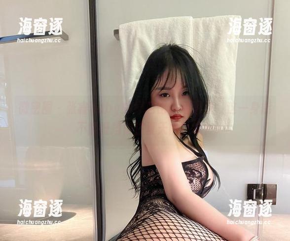 微密圈 - 张鑫baby的绿色比基尼图包，这一身能不能抵挡得住夏天的热浪？