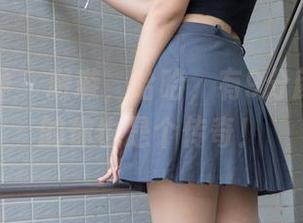 梦丝女神 – 璇璇，哈哈，有9分颜值图包的你也是个传奇！