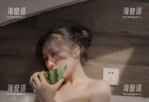 教室风景：樱晚gigi在图库里的模糊分享