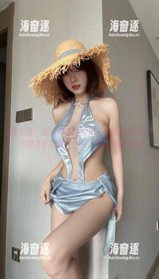 微密圈 - 听说琳铛铛的修士裙里藏有惊喜，下载这个写真集，来一场意外的相遇？