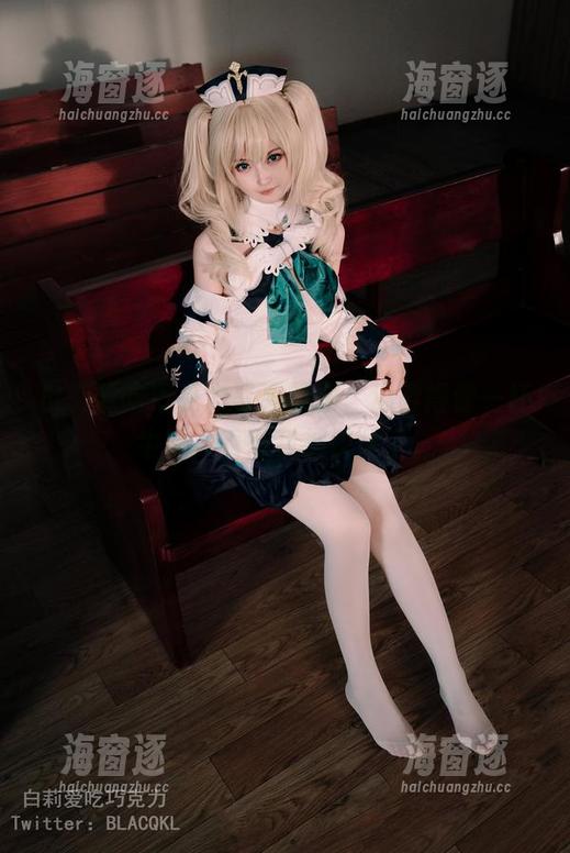 白莉爱吃巧克力写真图册，温柔得像一杯牛奶，看得我都快化了。