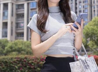 秀人网 – 美足之谜：原图看过以后，资源让你感叹，哦，原来nancy小姿还可以这么深邃！