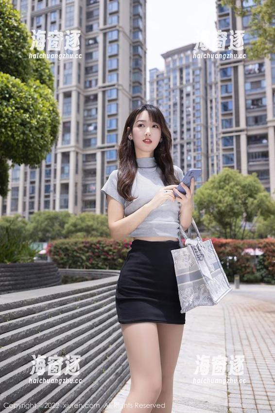 秀人网 - 美足之谜：原图看过以后，资源让你感叹，哦，原来nancy小姿还可以这么深邃！