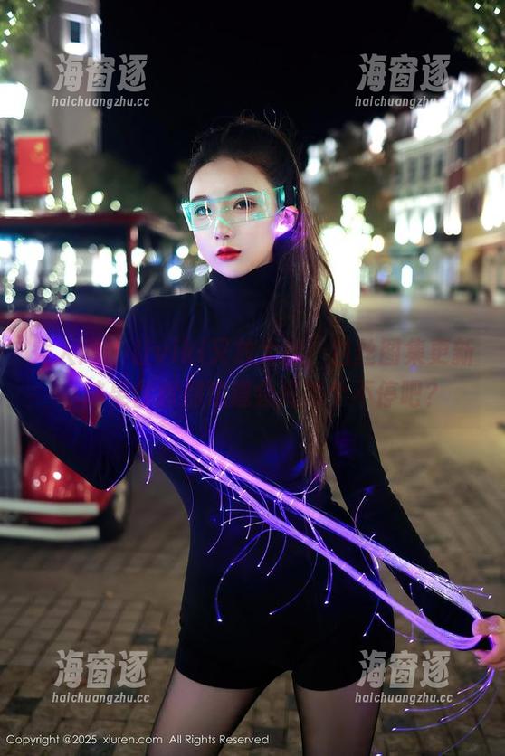 秀人网-杜viki 秀人网 - 杜viki又放大招,白丝图集更新,结果你我都知道会刷到个不停吧?