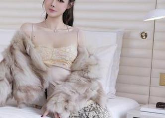 秀人网 – 居家随性，杨晨晨Yome用高清美图打造休闲日常