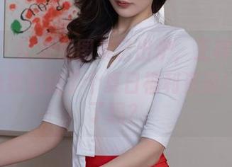 秀人网 – 比基尼图集已出炉，王梓童Doirs直接给我们送了个夏日福利资源！准备好了吗？