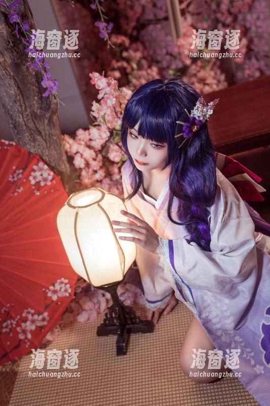 艾西Aiwest 看!艾西Aiwest带来的初音小恶魔cos更新,情不自禁想多看几眼!