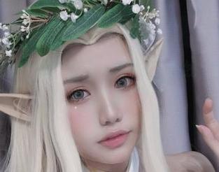 理智崩溃的一刻！芊川一笑MNK在线，女王范儿简直太有杀伤力！