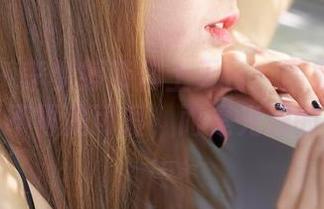 蜜桃社 – 李梦婷带你上天台：图集分享！吉祥物不再是可爱，而是光滑的楼顶！