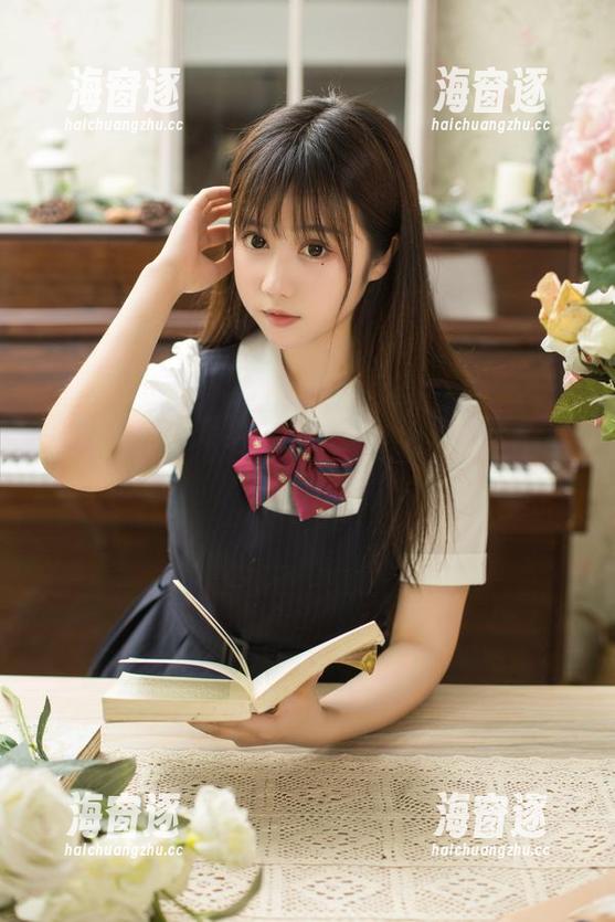 啧，镜酱不知梦里成了cos小精灵，急着下载！