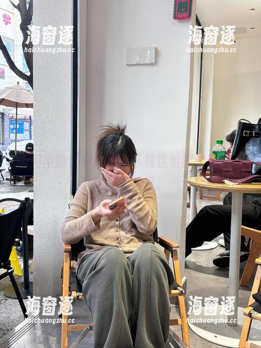 闪月半的梦中婚礼，下载这组图像就像穿越到了梦里。